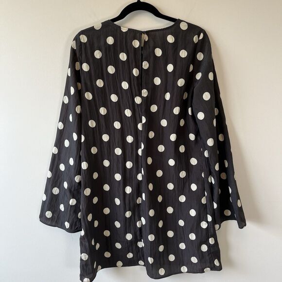 H&M Crinkled Polka Dot Mini Dress Black and White Retro Chic Size Medium NWT’s - Picture 5 of 9